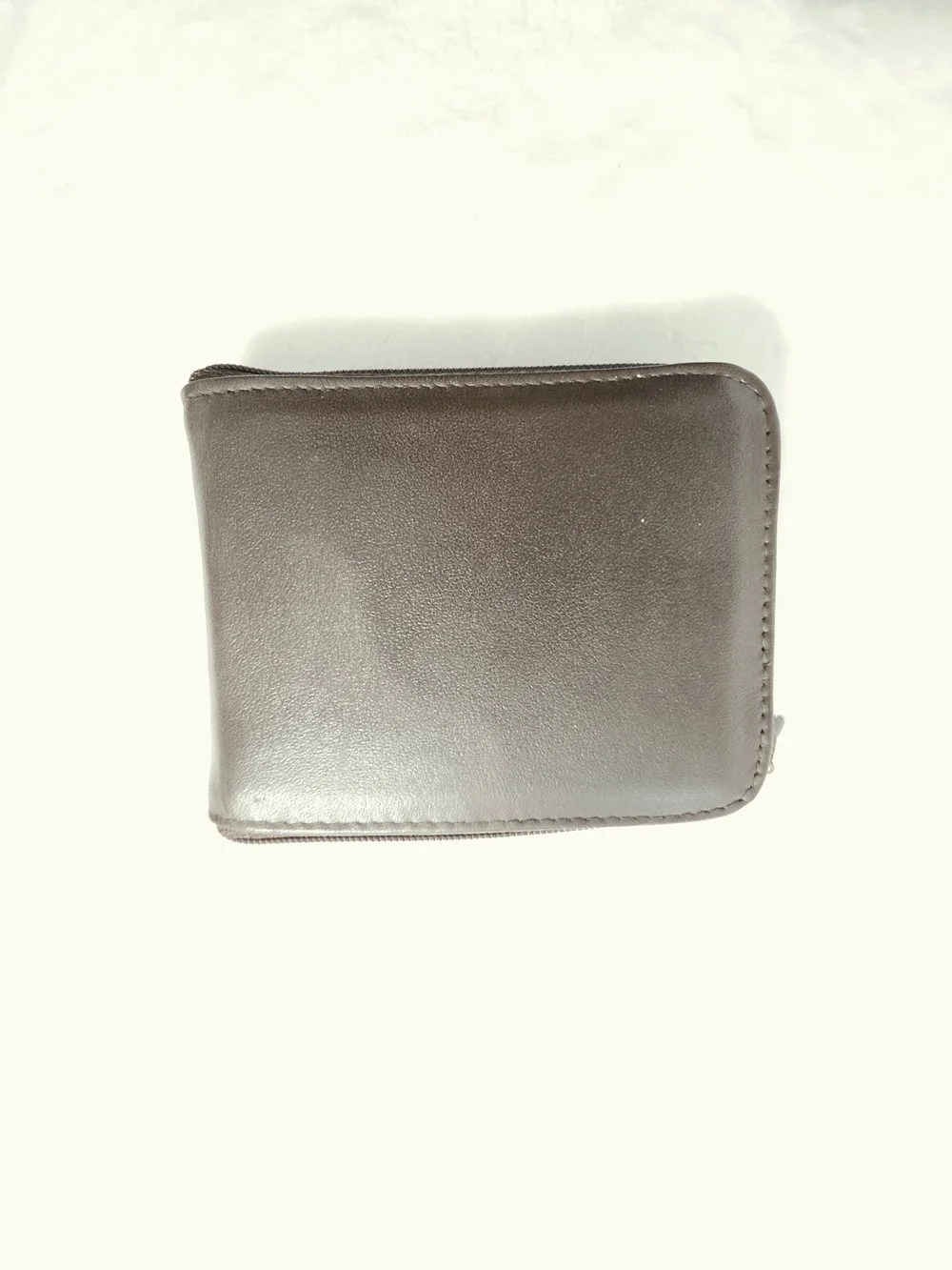 Classic Brown Men's Leather Zip Wallet